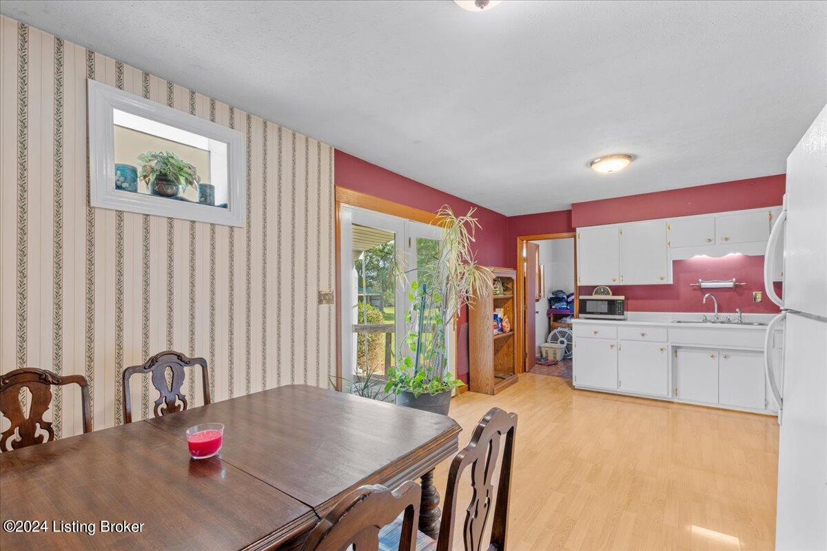 2996 Nat Rogers Rd