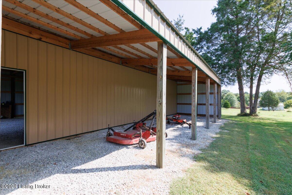 2996 Nat Rogers Rd