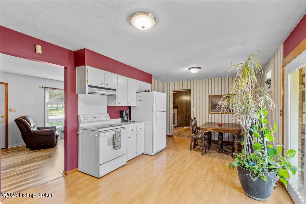 2996 Nat Rogers Rd