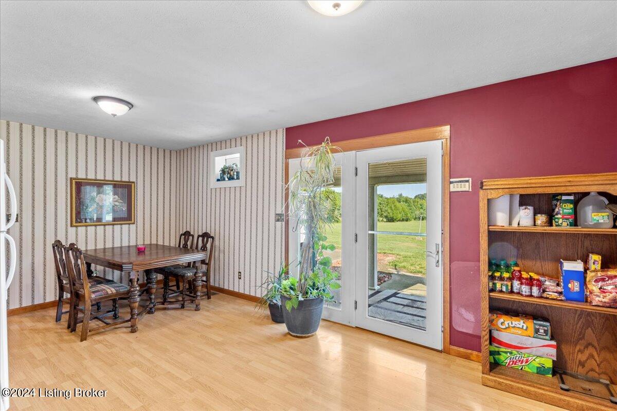 2996 Nat Rogers Rd