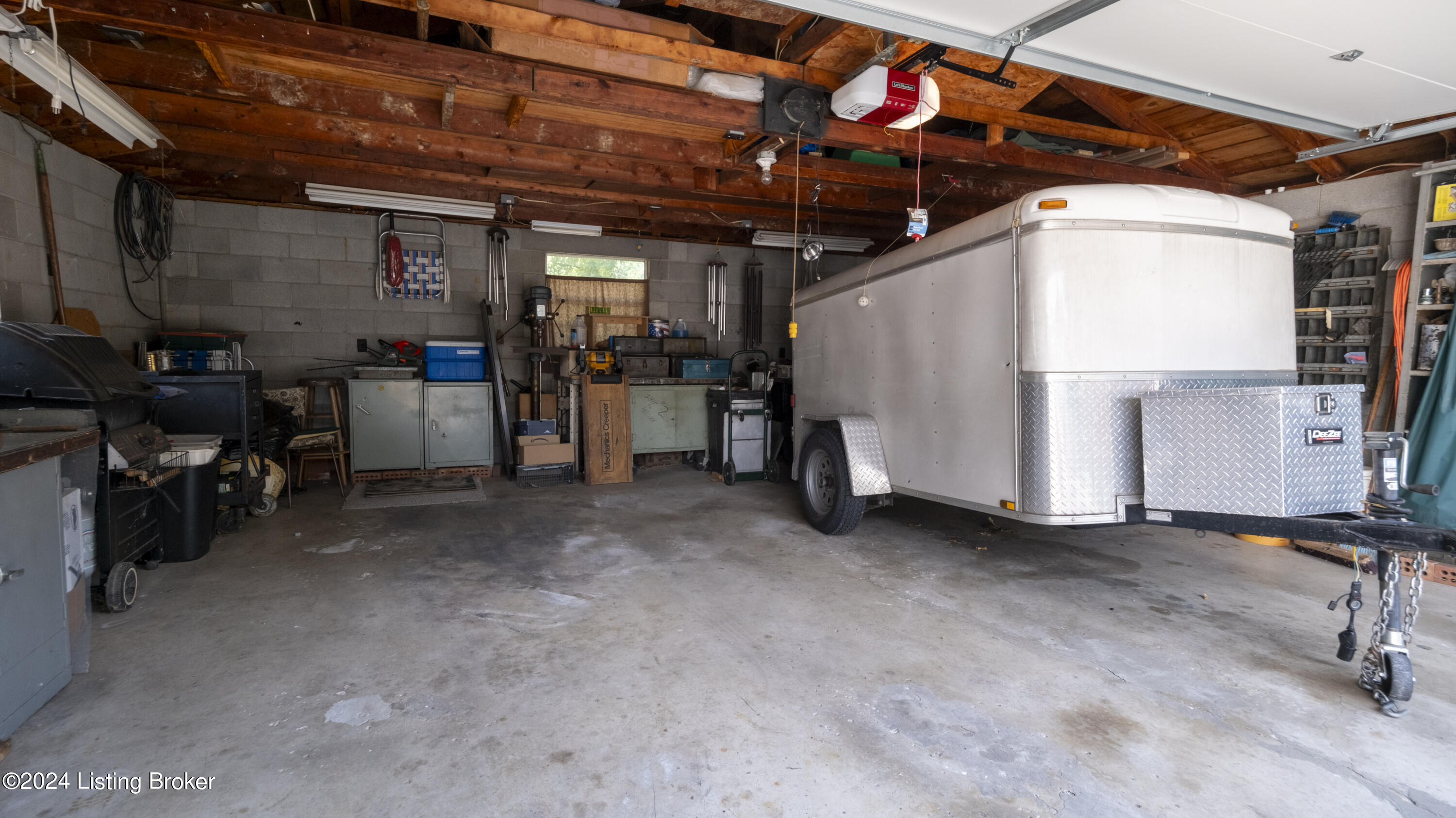 5109 Ferrer Way
