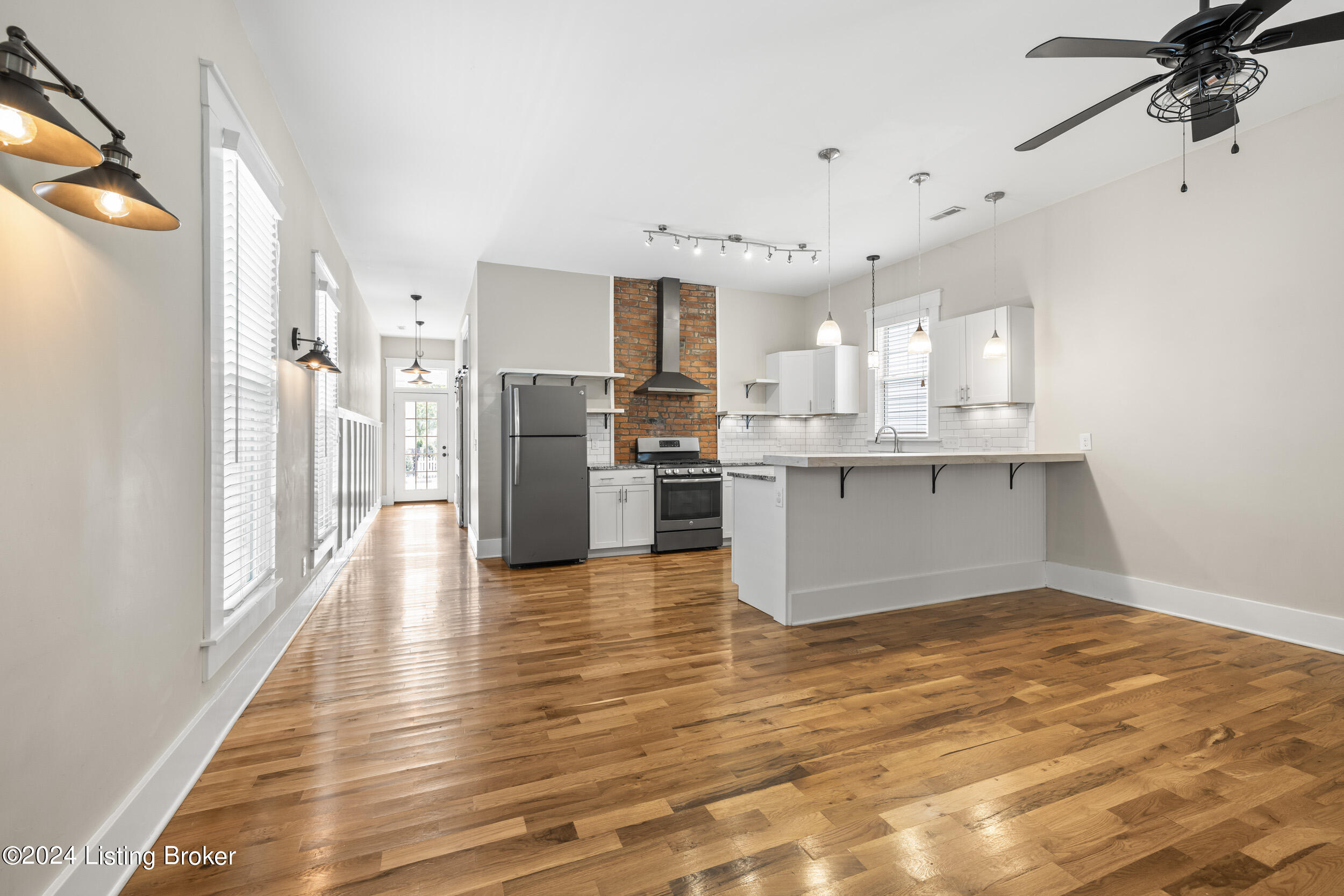 109 Stevenson Ave