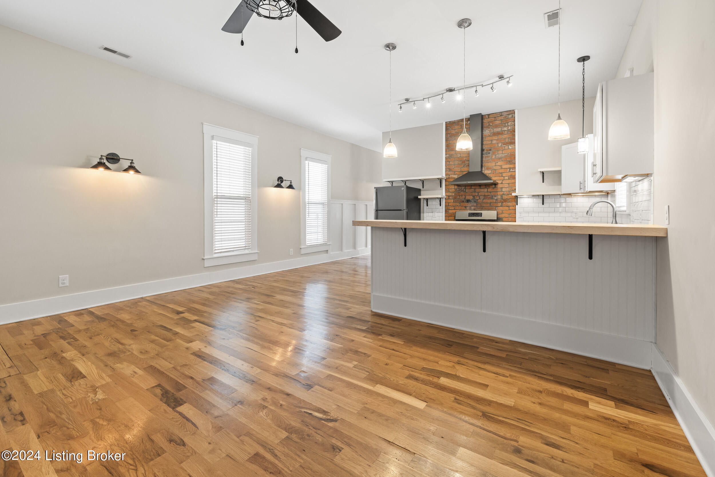 109 Stevenson Ave