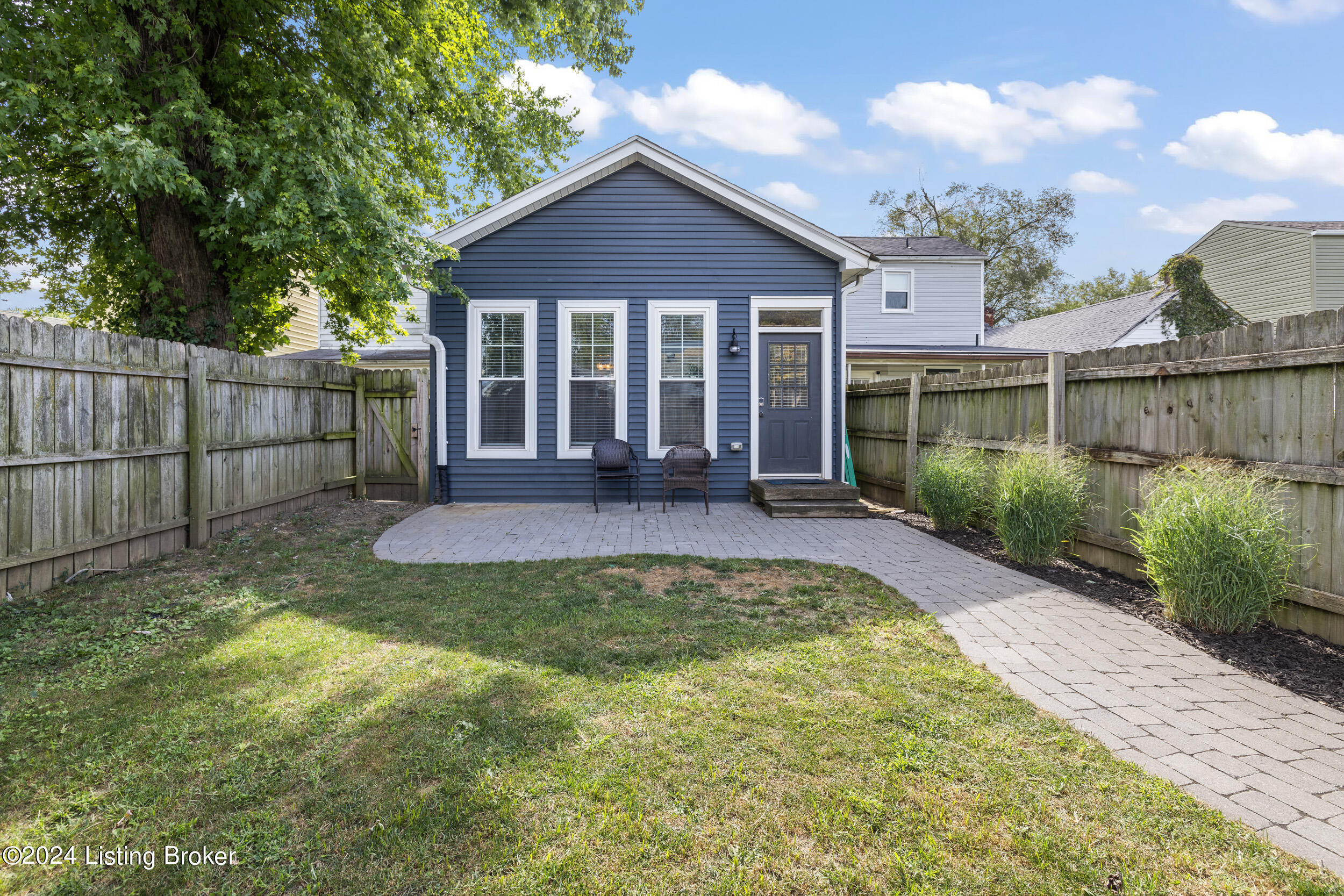 109 Stevenson Ave