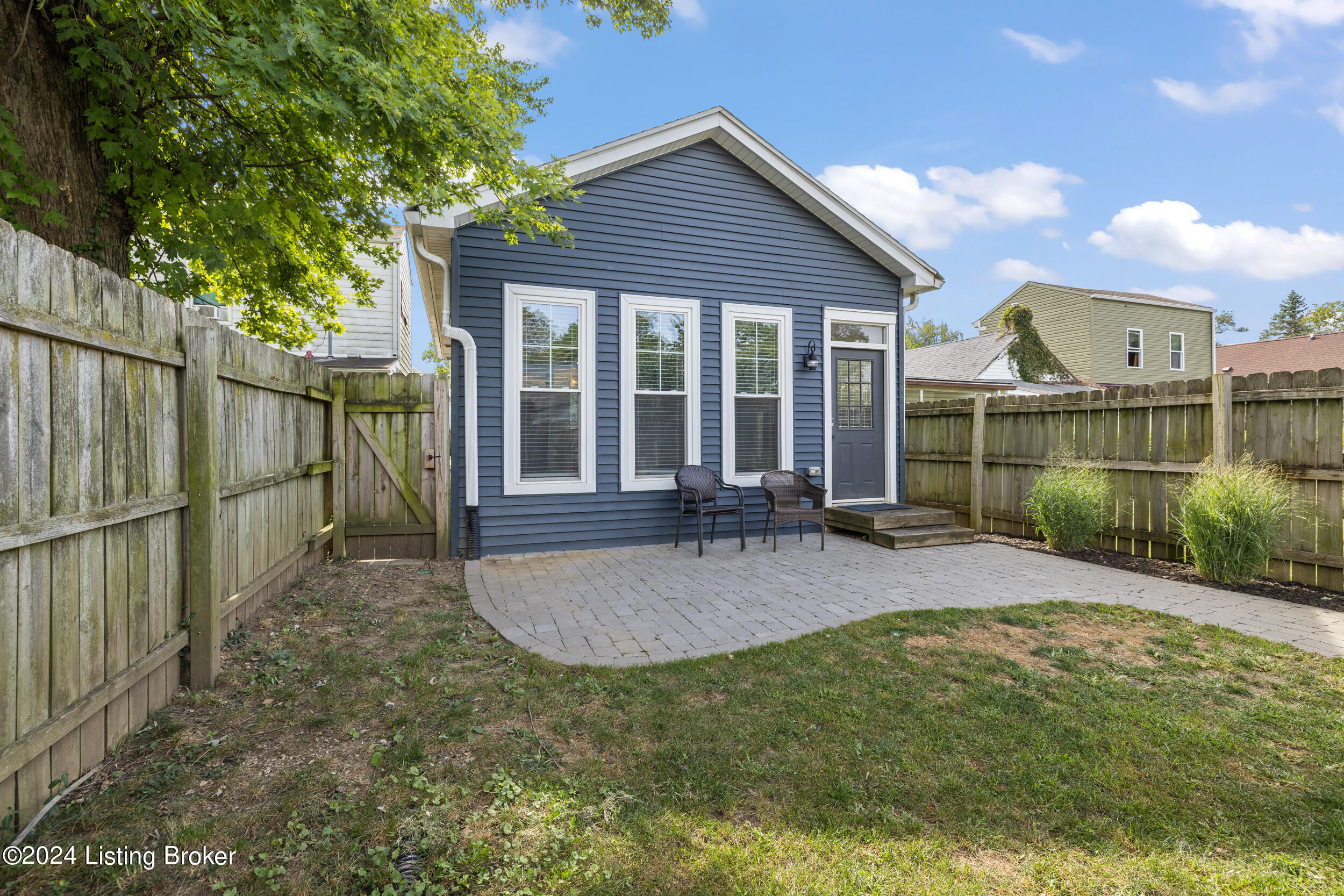 109 Stevenson Ave