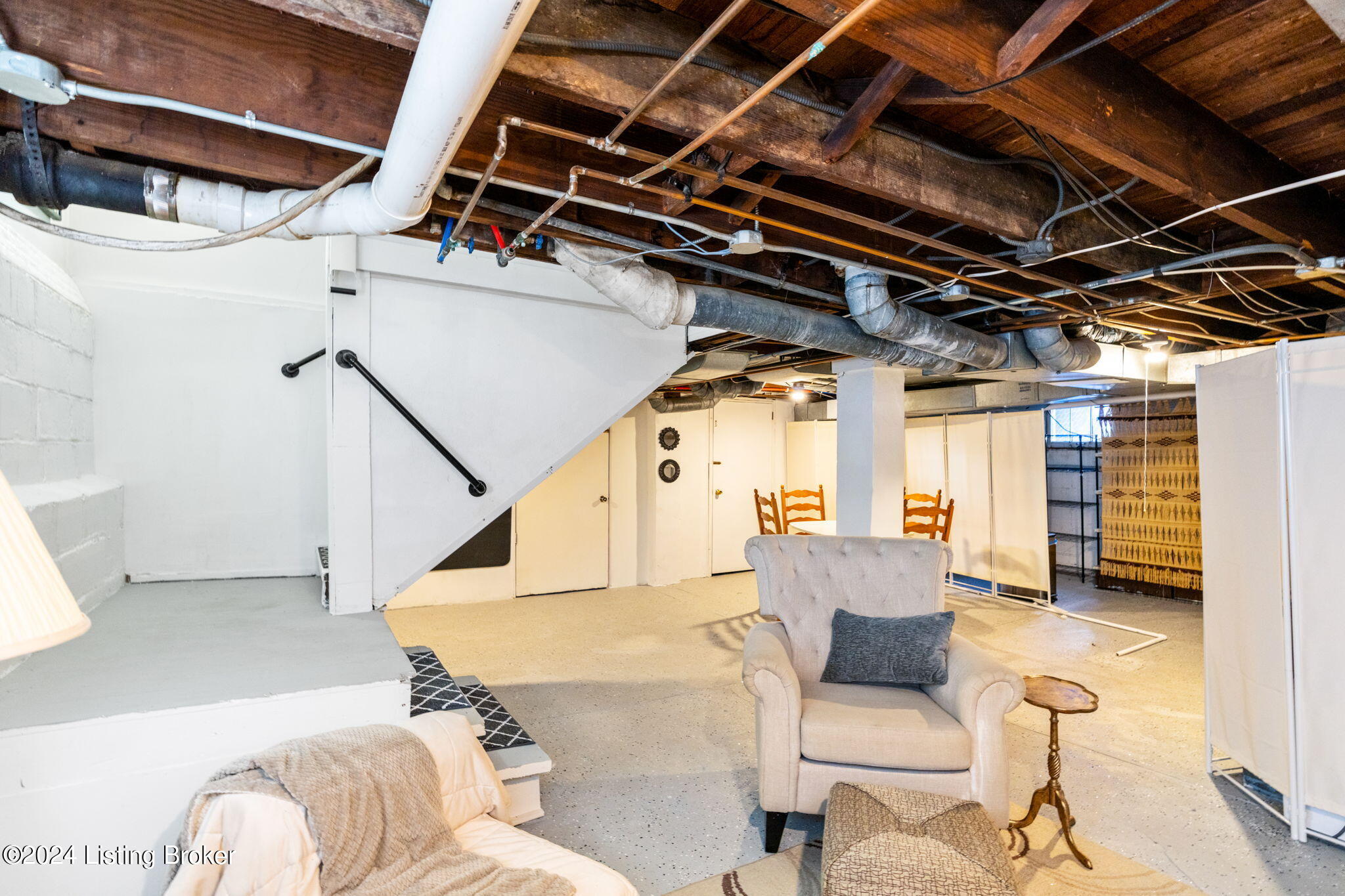 2239 Talbott Ave