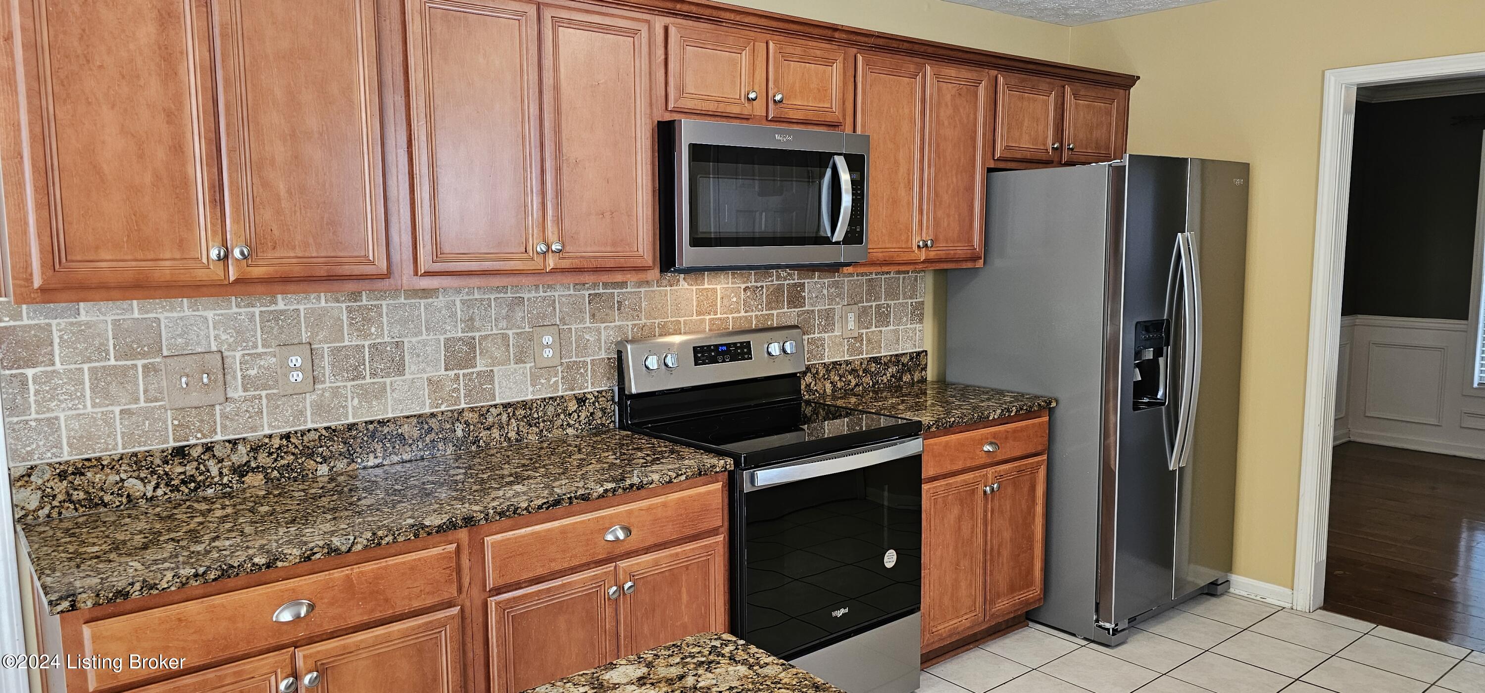 9109 Bingham View Ct
