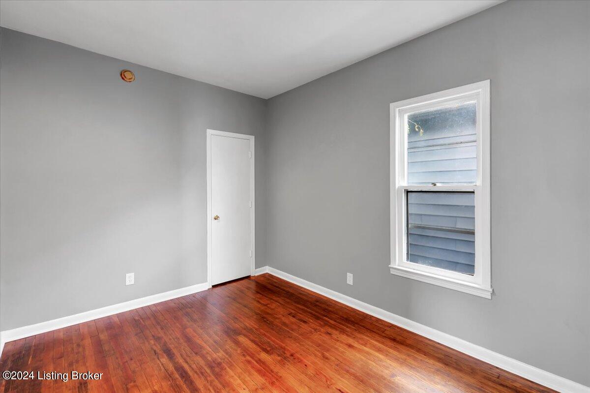 1520 Sale Ave