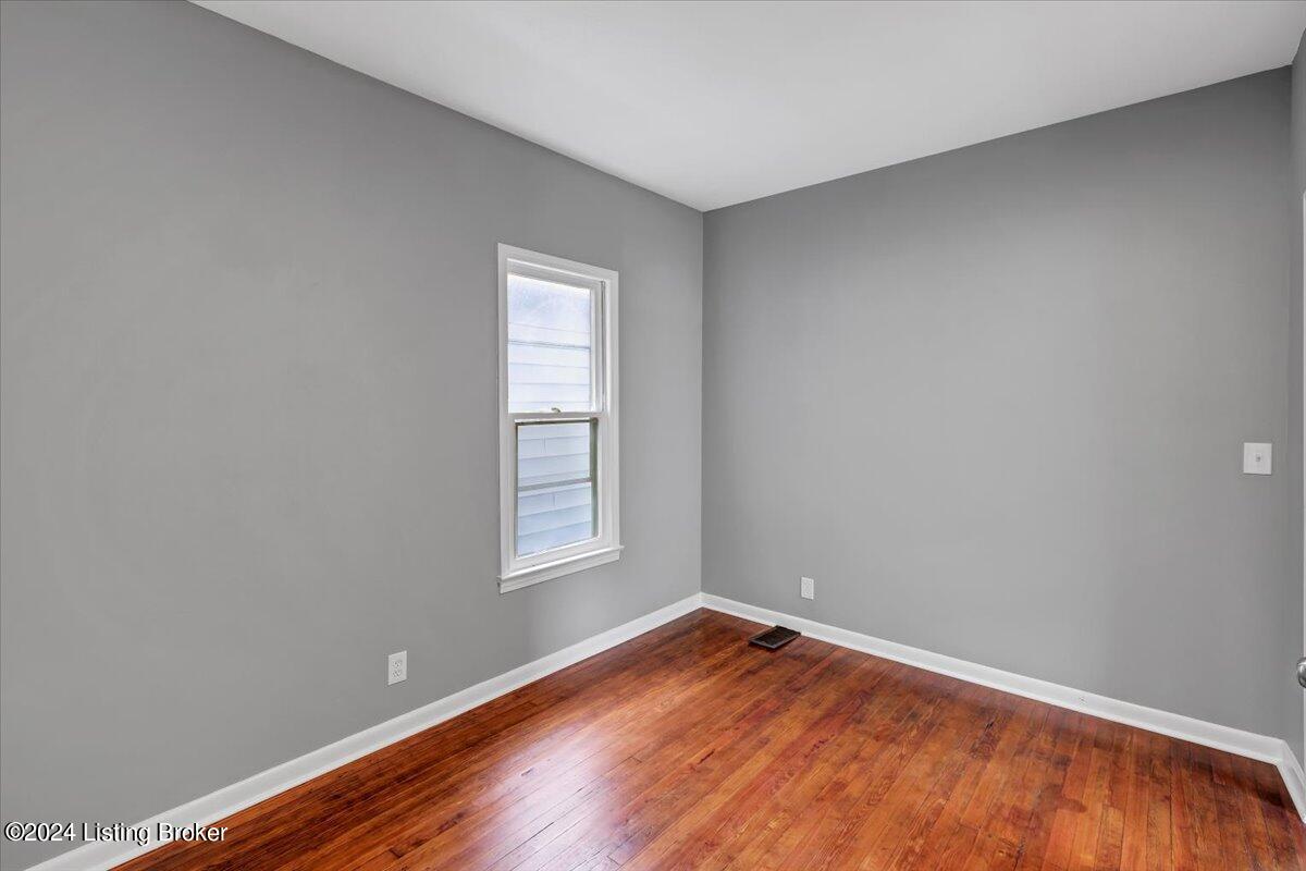 1520 Sale Ave