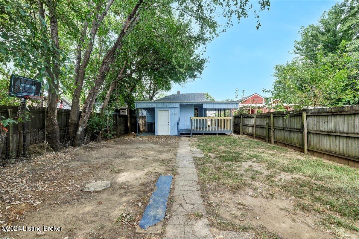 1520 Sale Ave