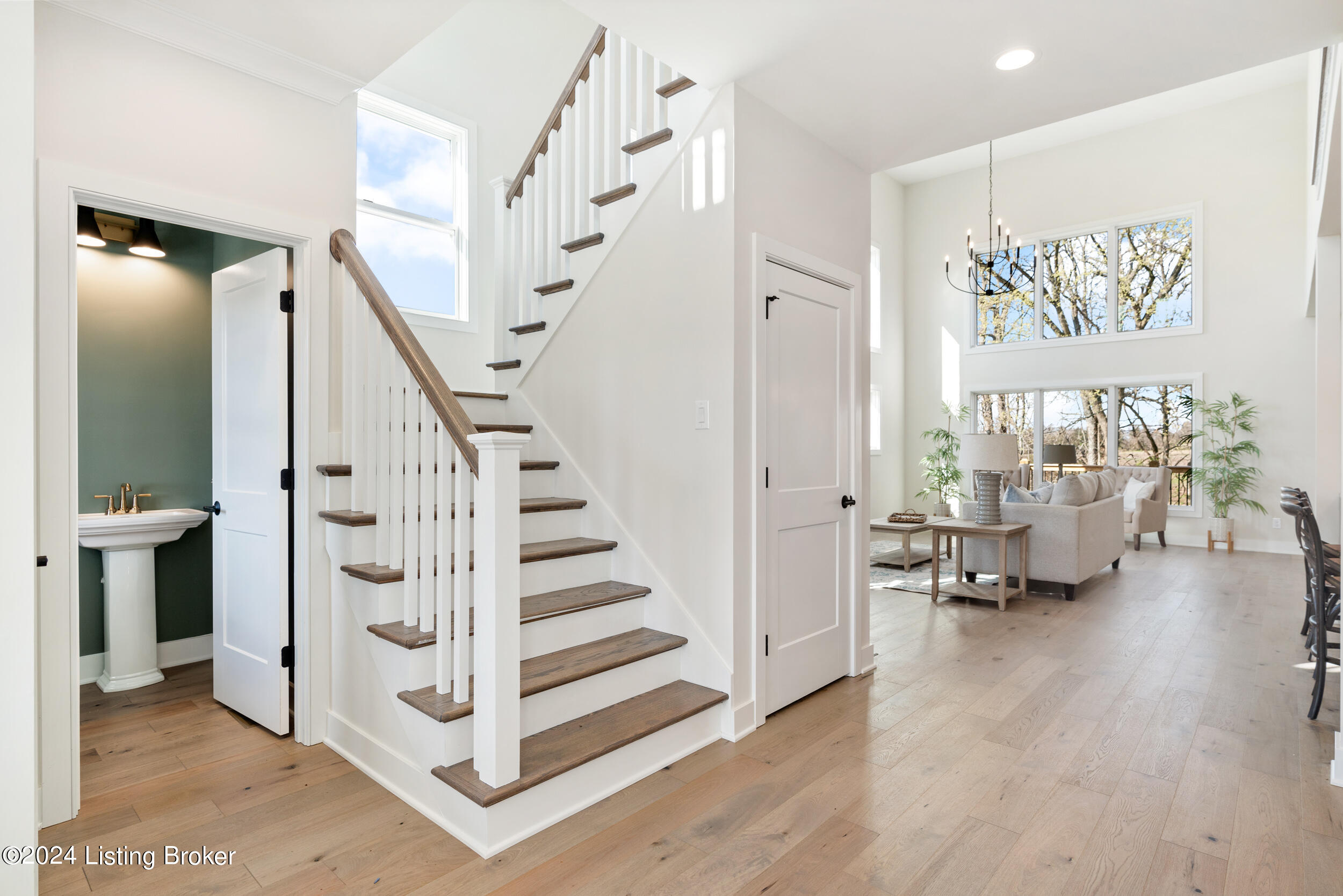 7391 Edith Way