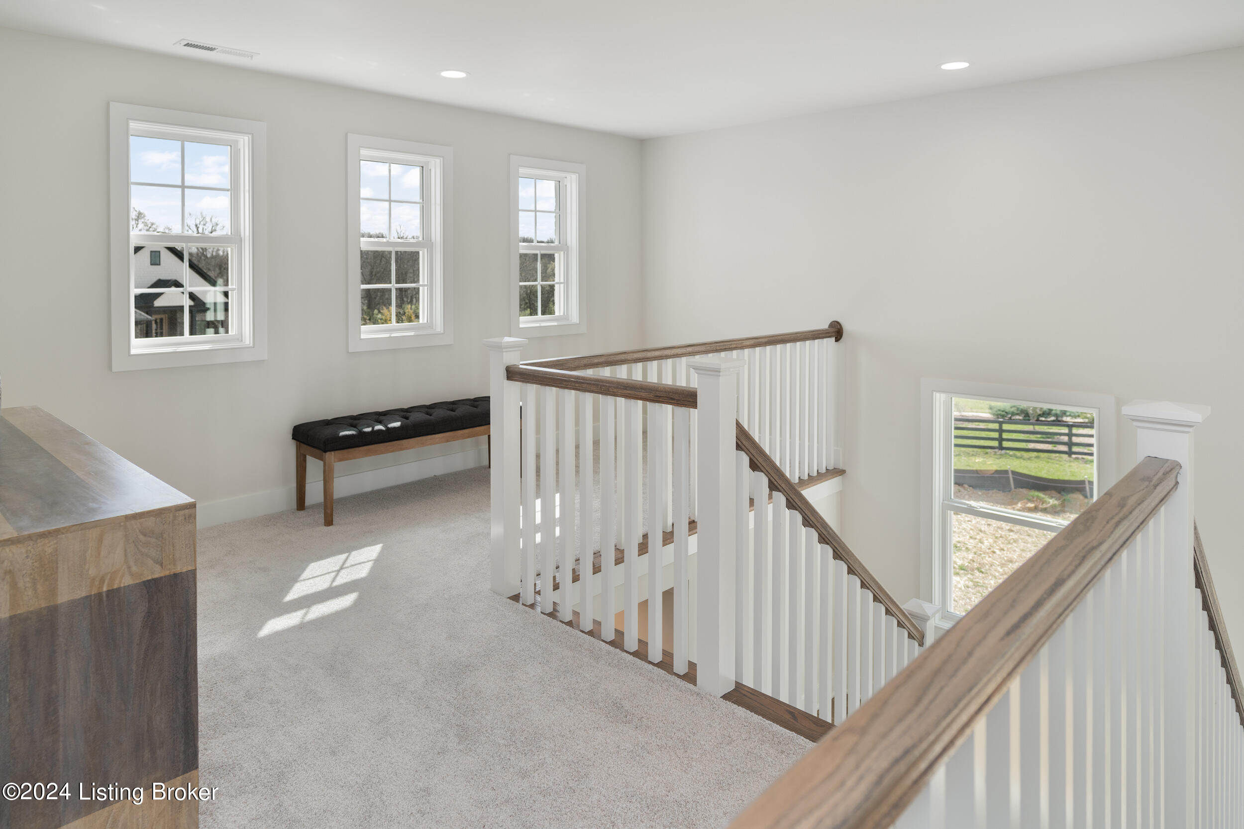 7391 Edith Way