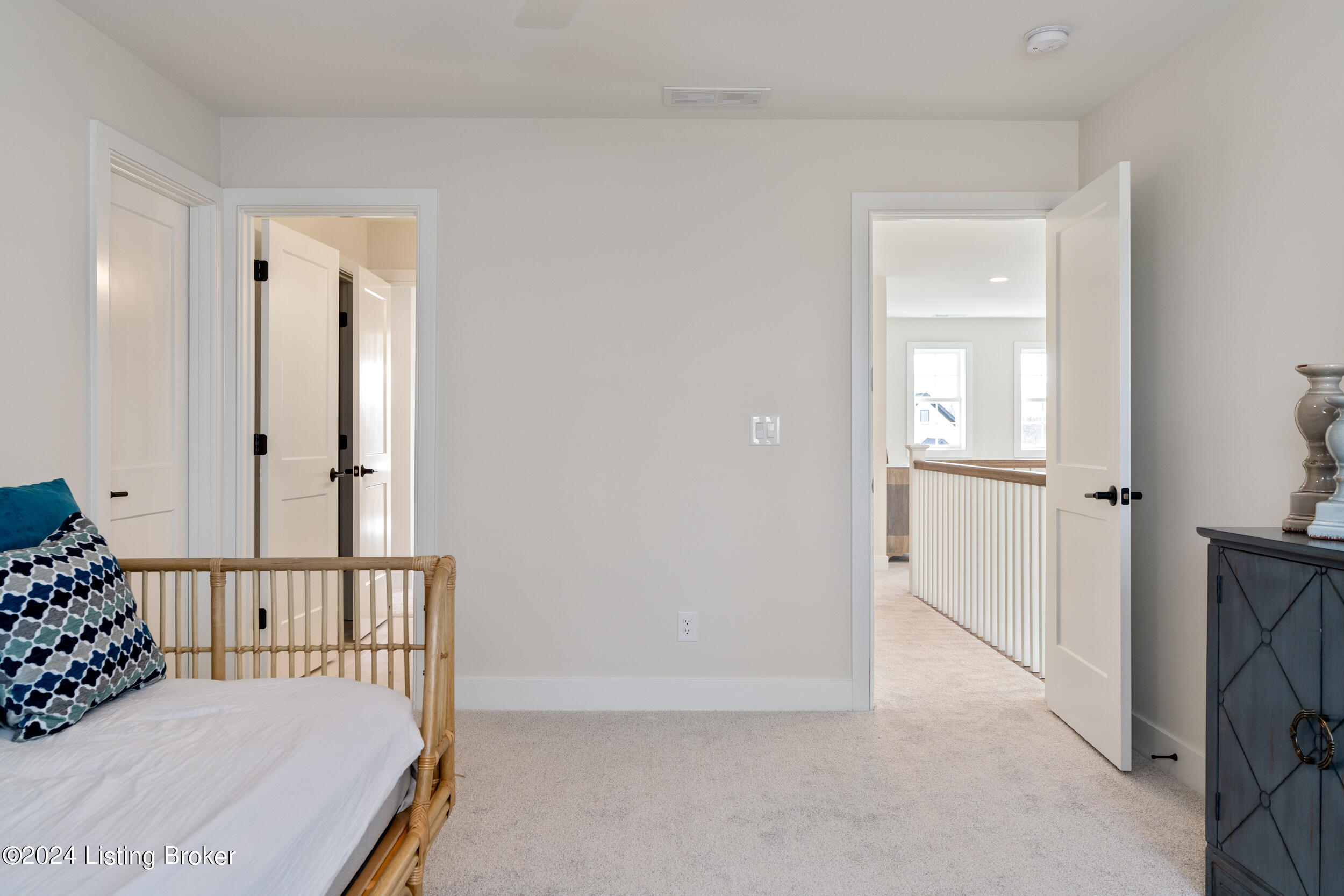 7391 Edith Way