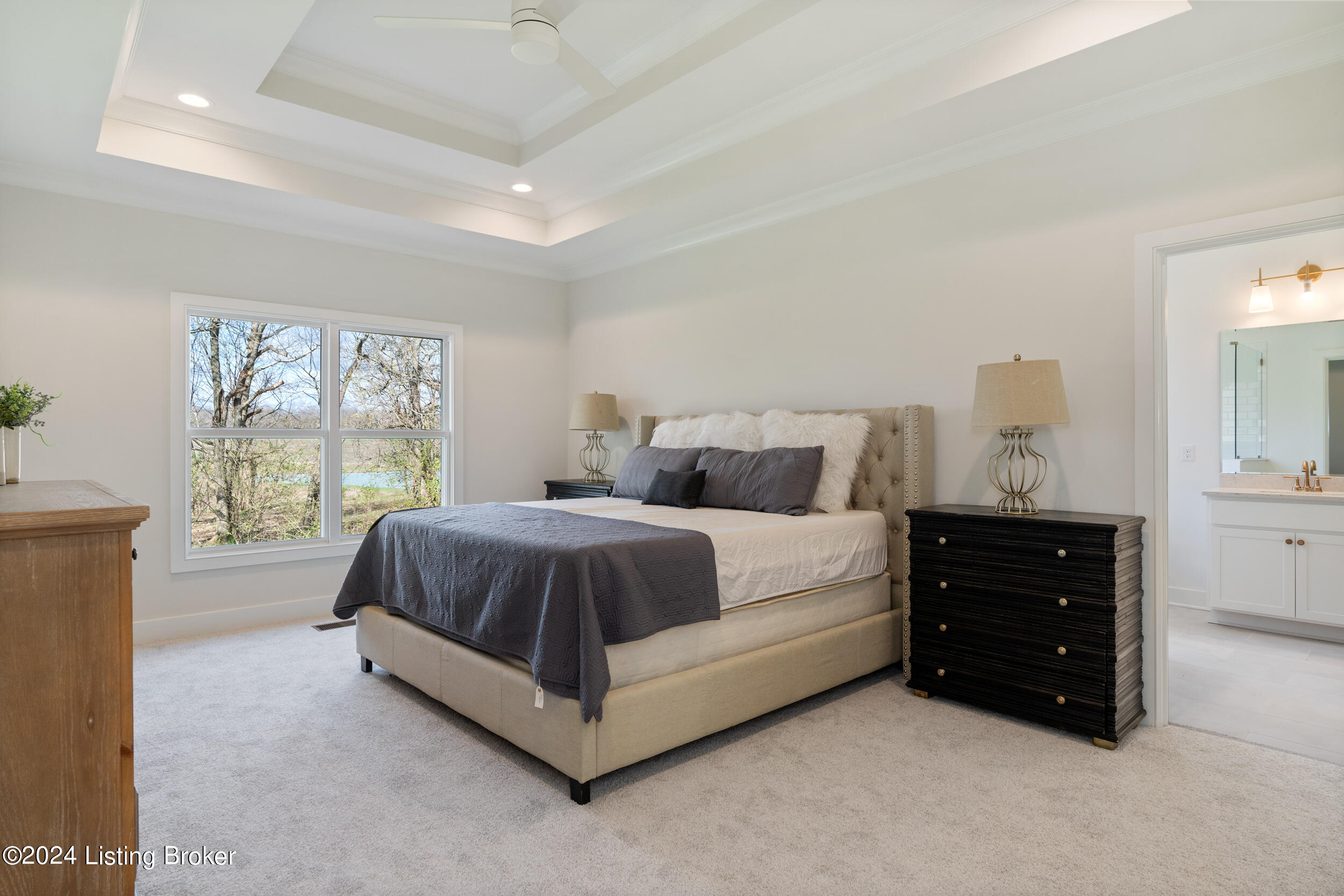 7391 Edith Way
