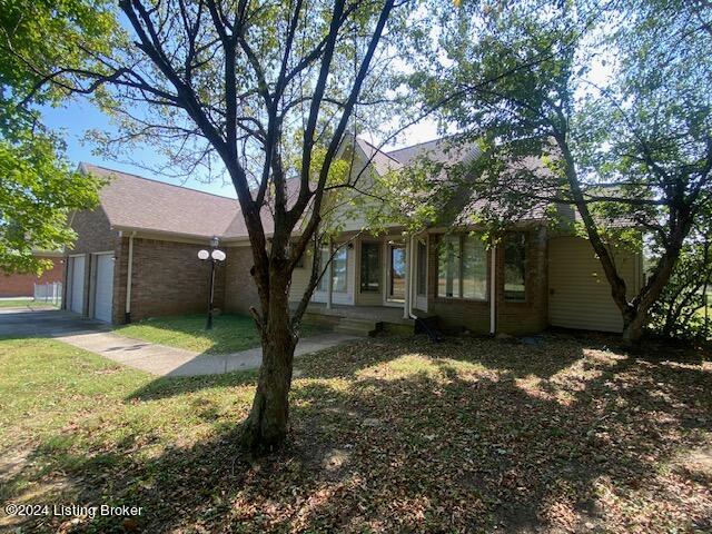 212 Antlers Trace Dr