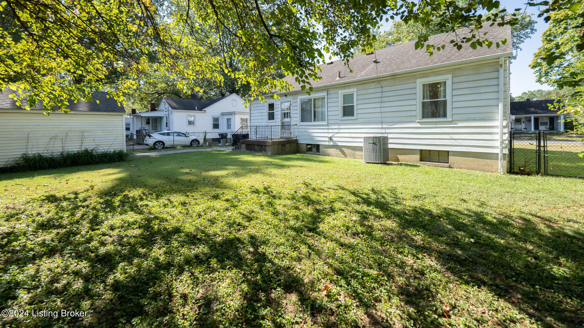 501 Kingston Ave