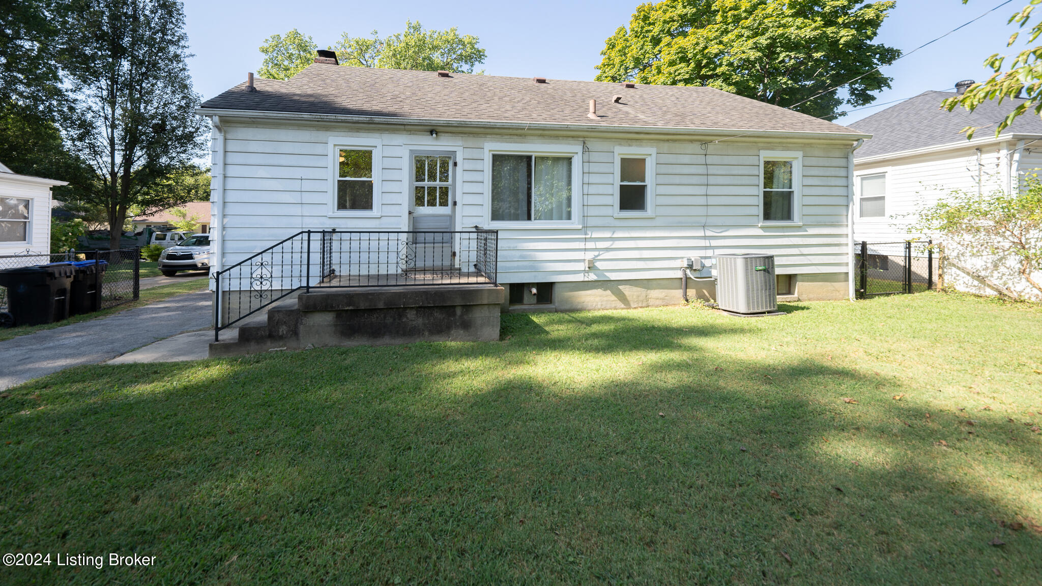 501 Kingston Ave