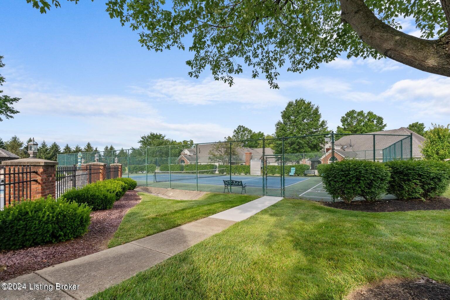 8108 Meadowgreen Pl