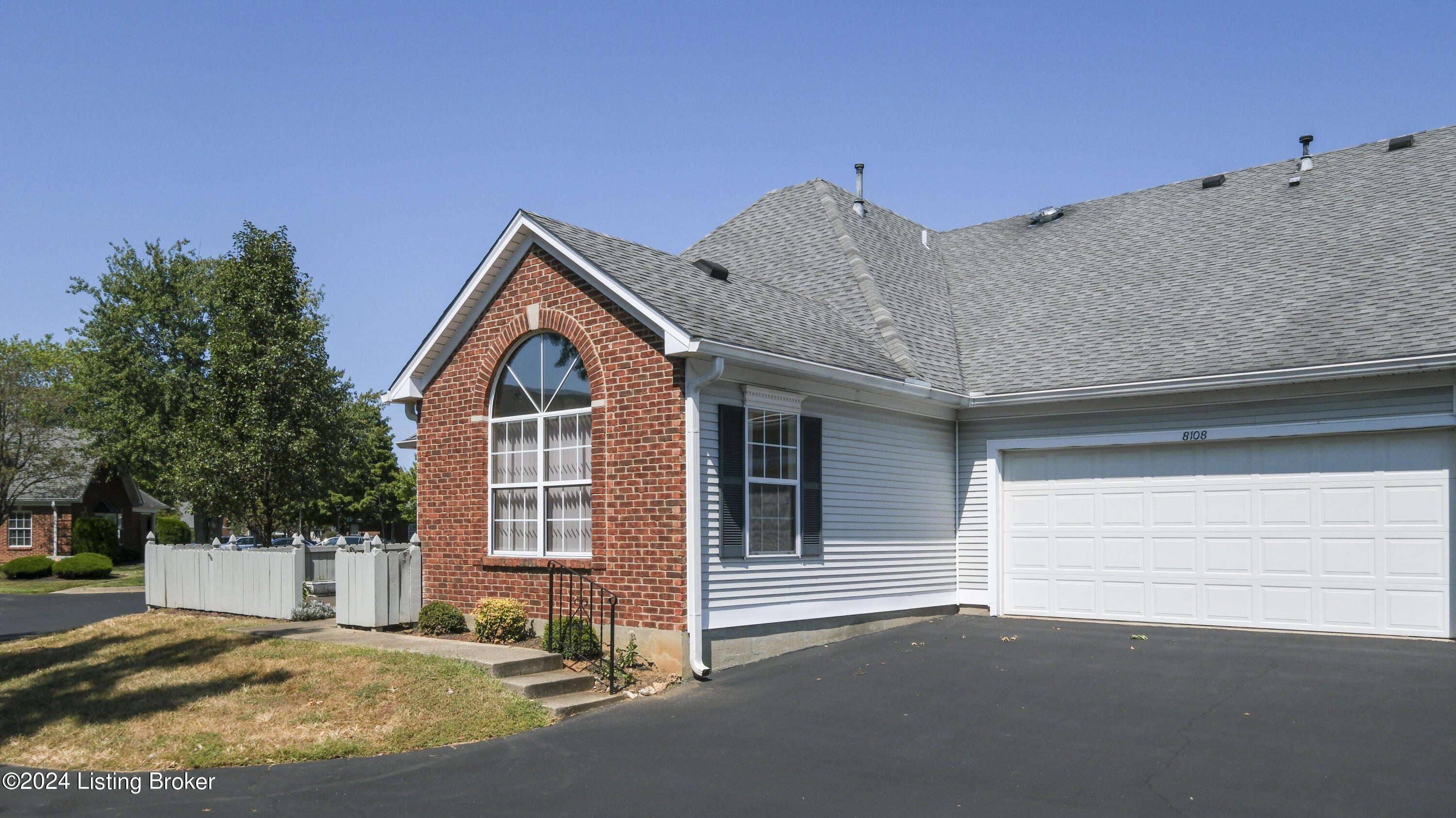 8108 Meadowgreen Pl