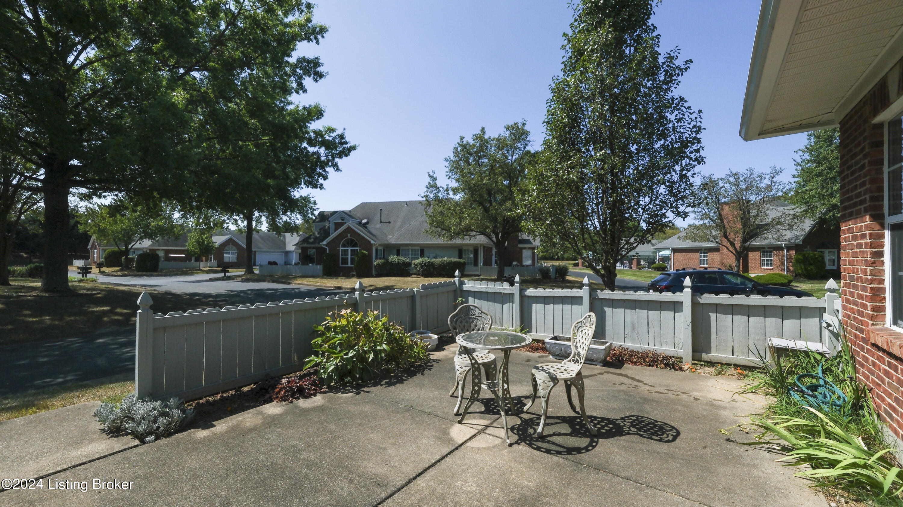 8108 Meadowgreen Pl
