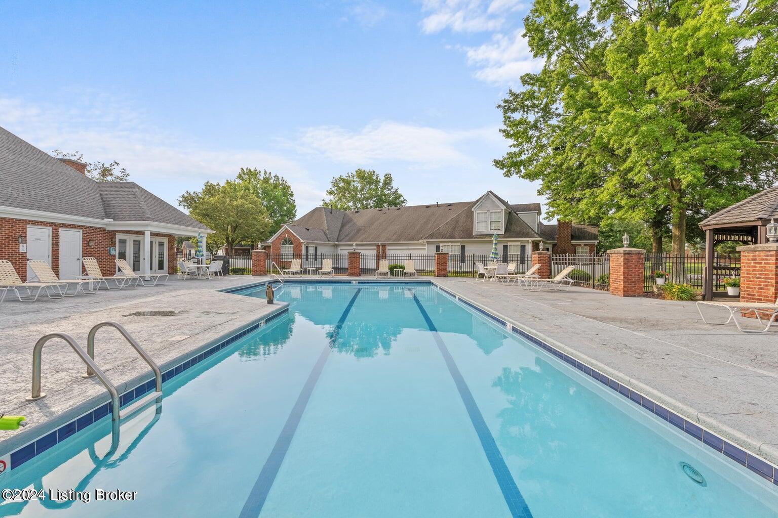8108 Meadowgreen Pl