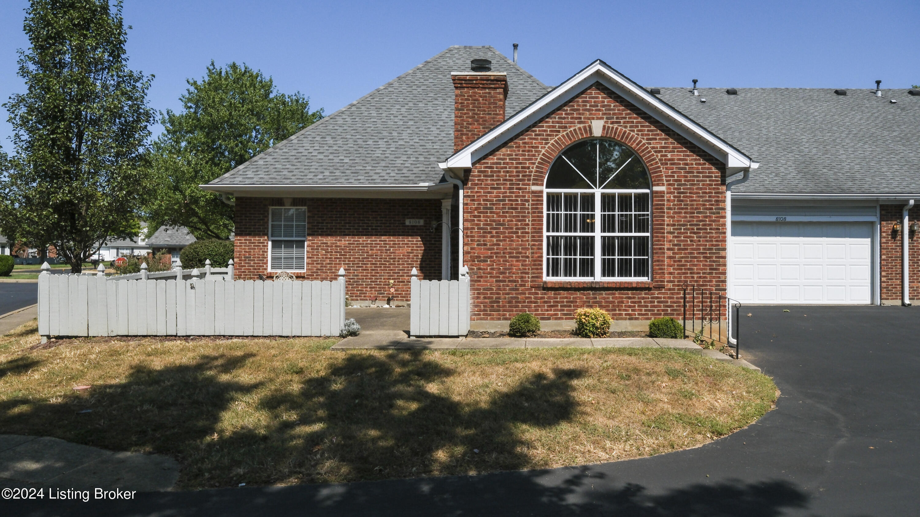 8108 Meadowgreen Pl