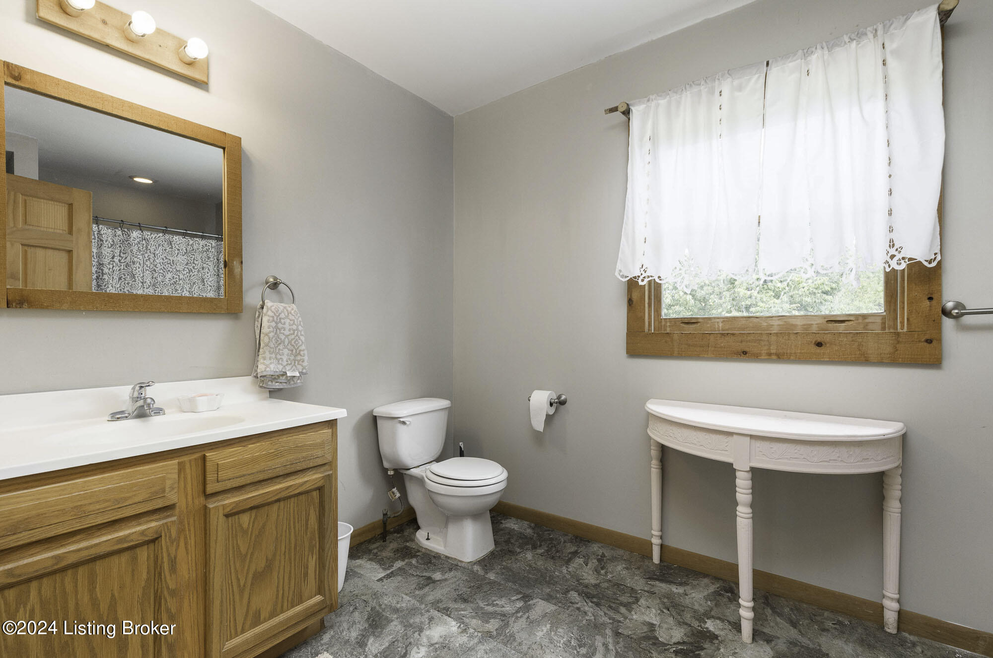 179 Bluffview Dr