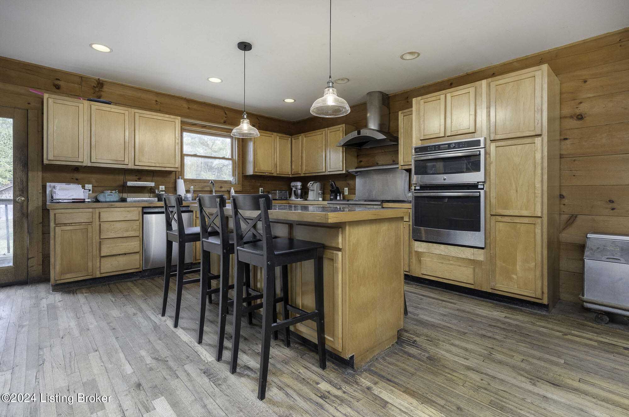 179 Bluffview Dr