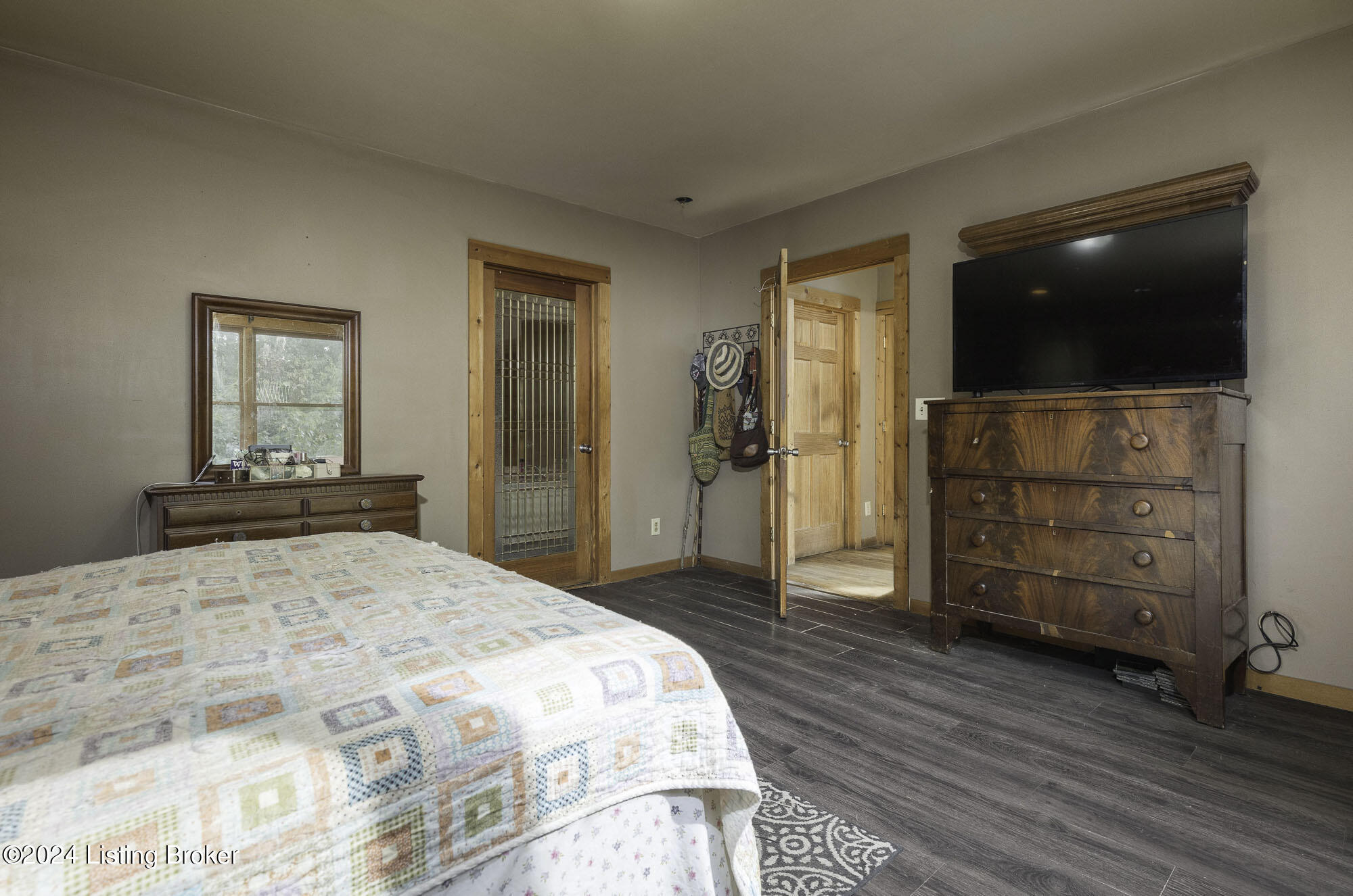 179 Bluffview Dr