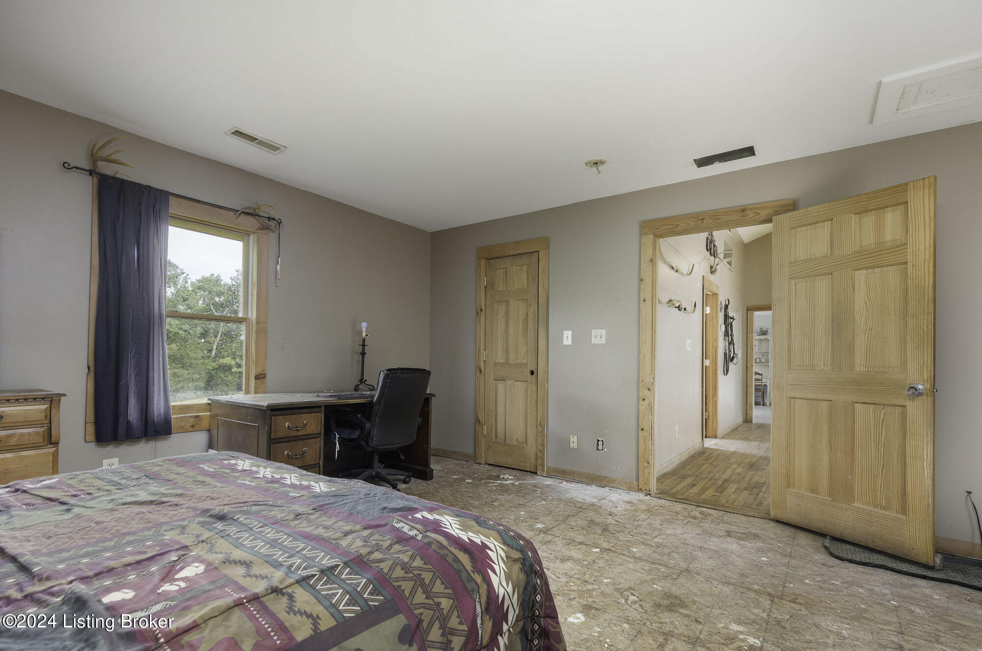 179 Bluffview Dr