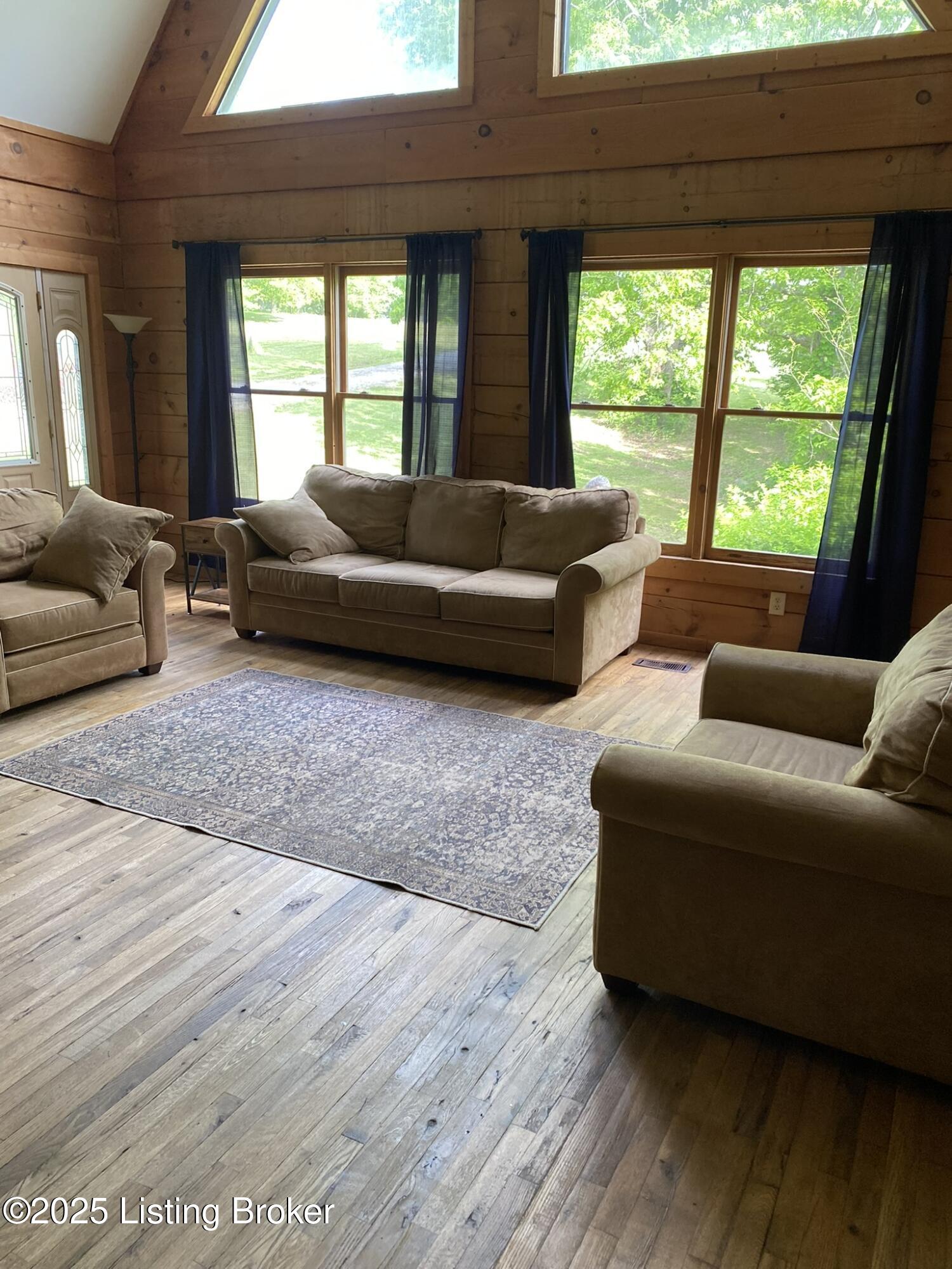 179 Bluffview Dr