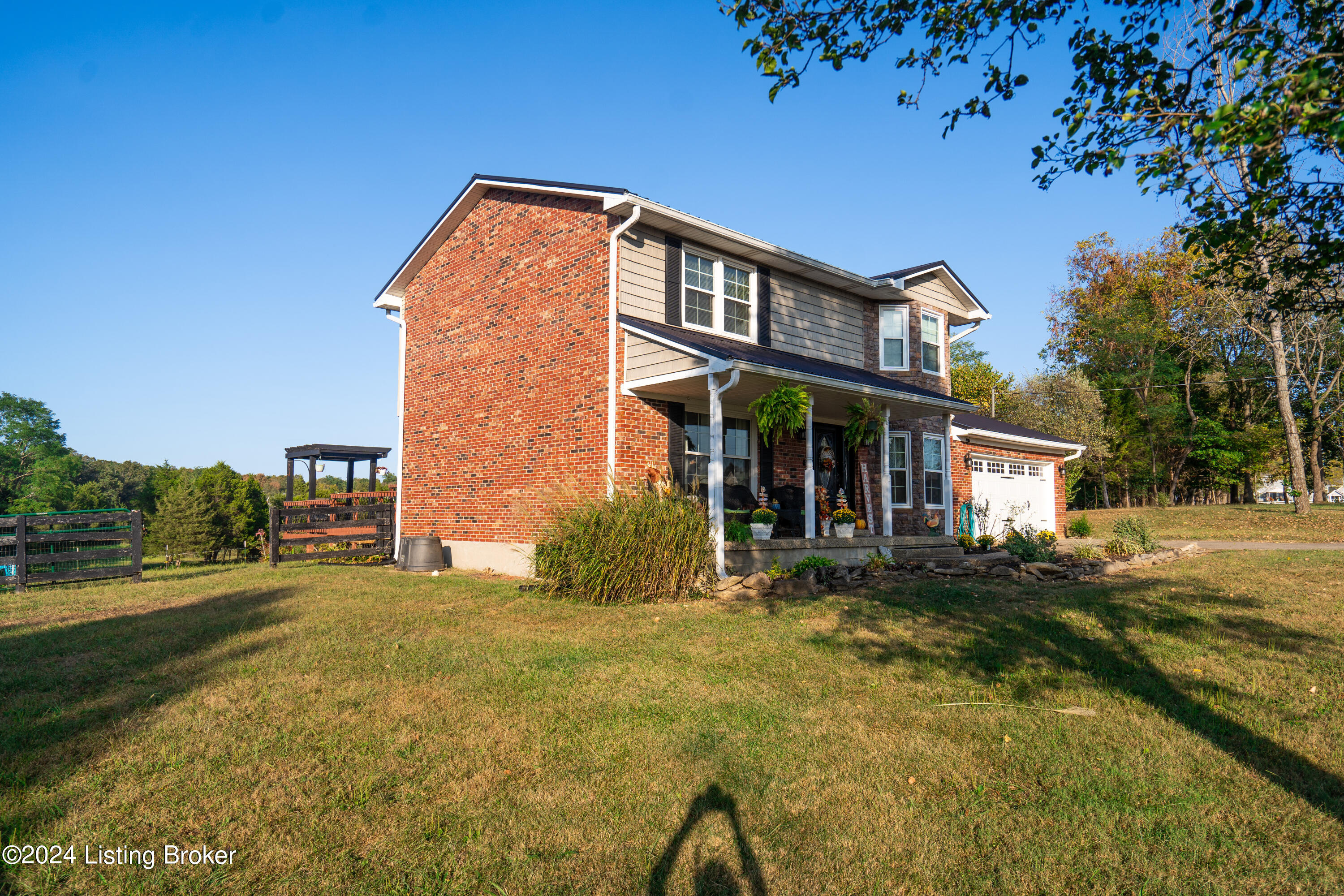 220 Lauren Way