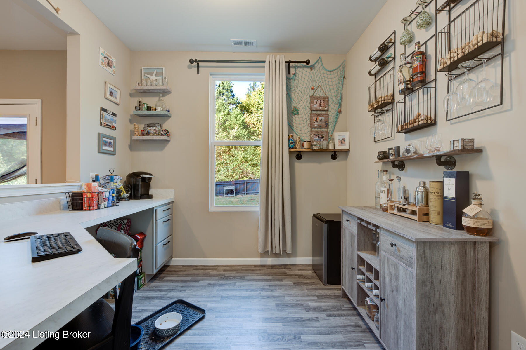 9910 Cedar Park Ct