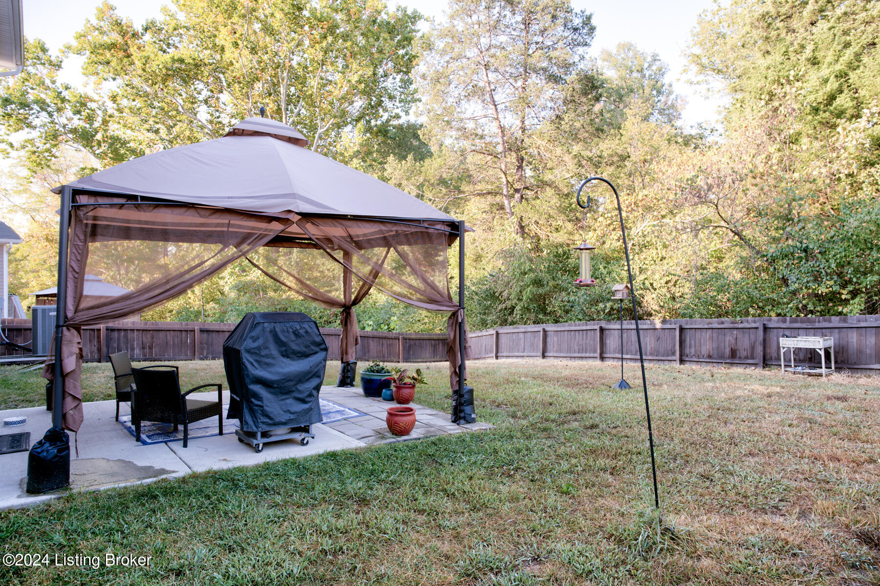 9910 Cedar Park Ct