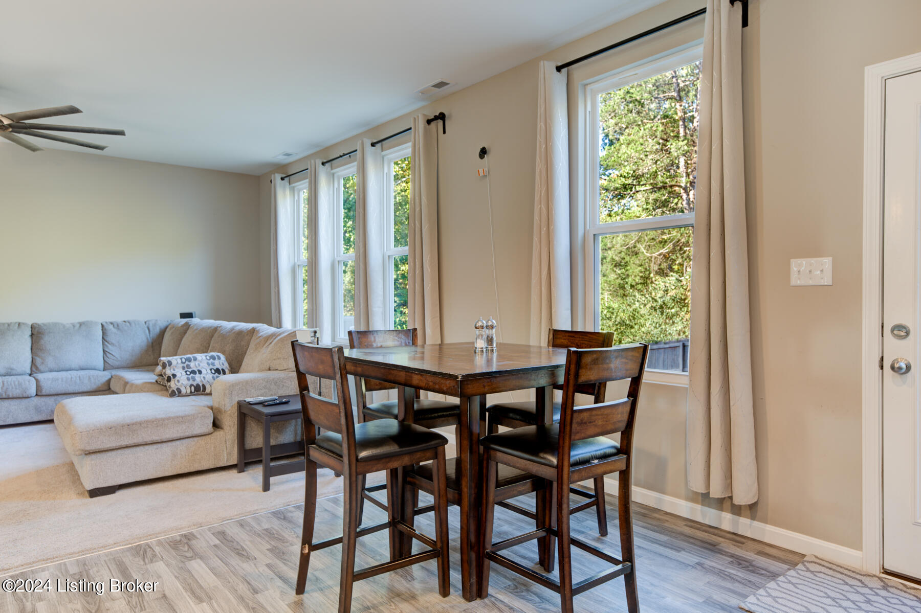 9910 Cedar Park Ct