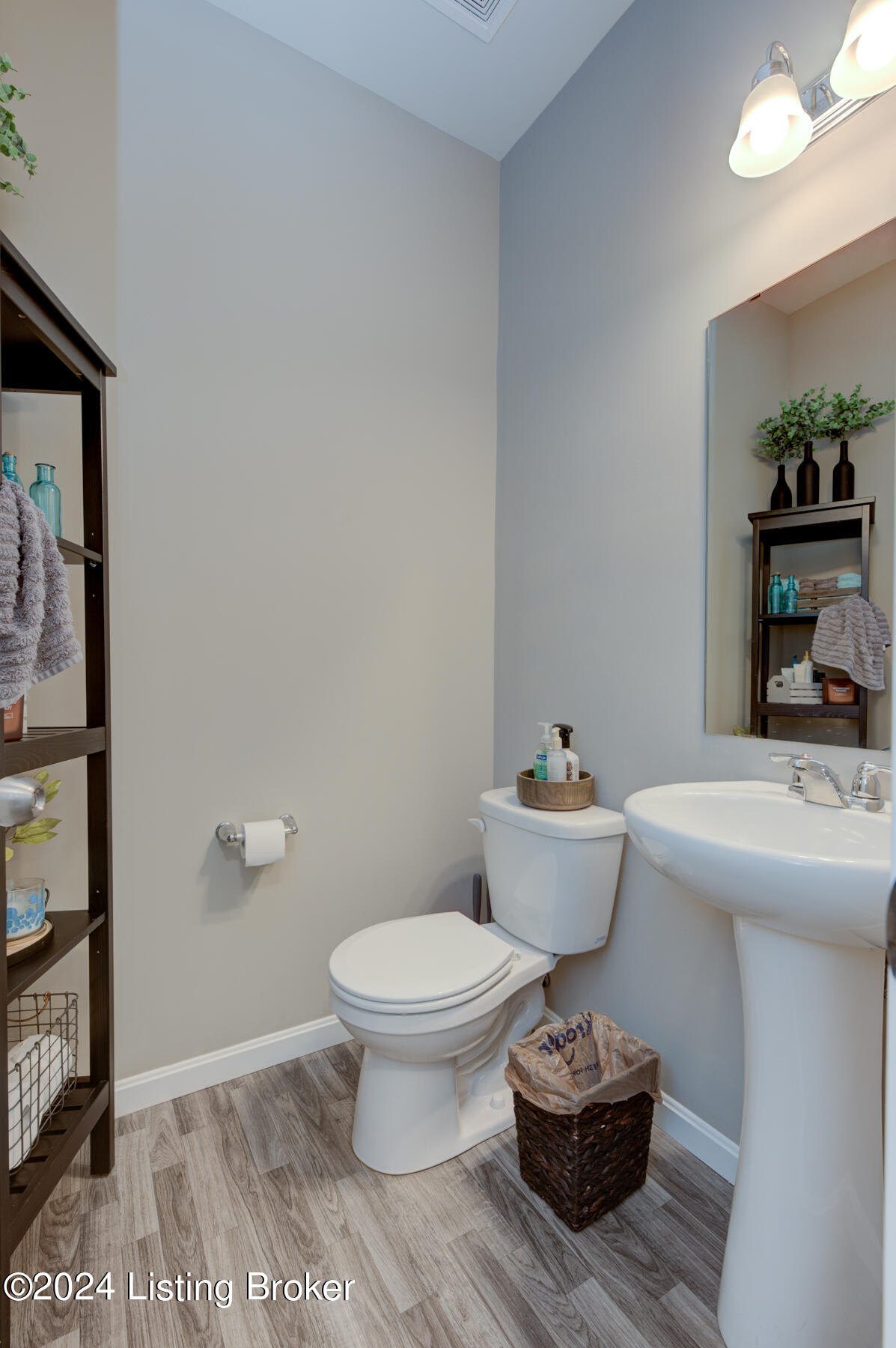 9910 Cedar Park Ct