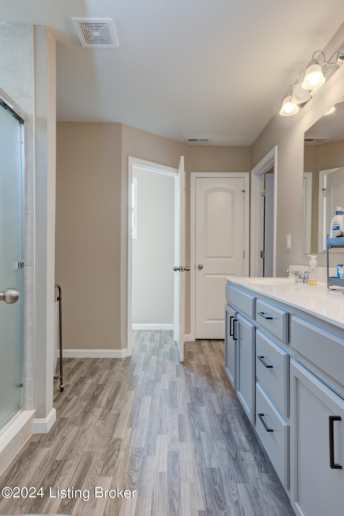 9910 Cedar Park Ct