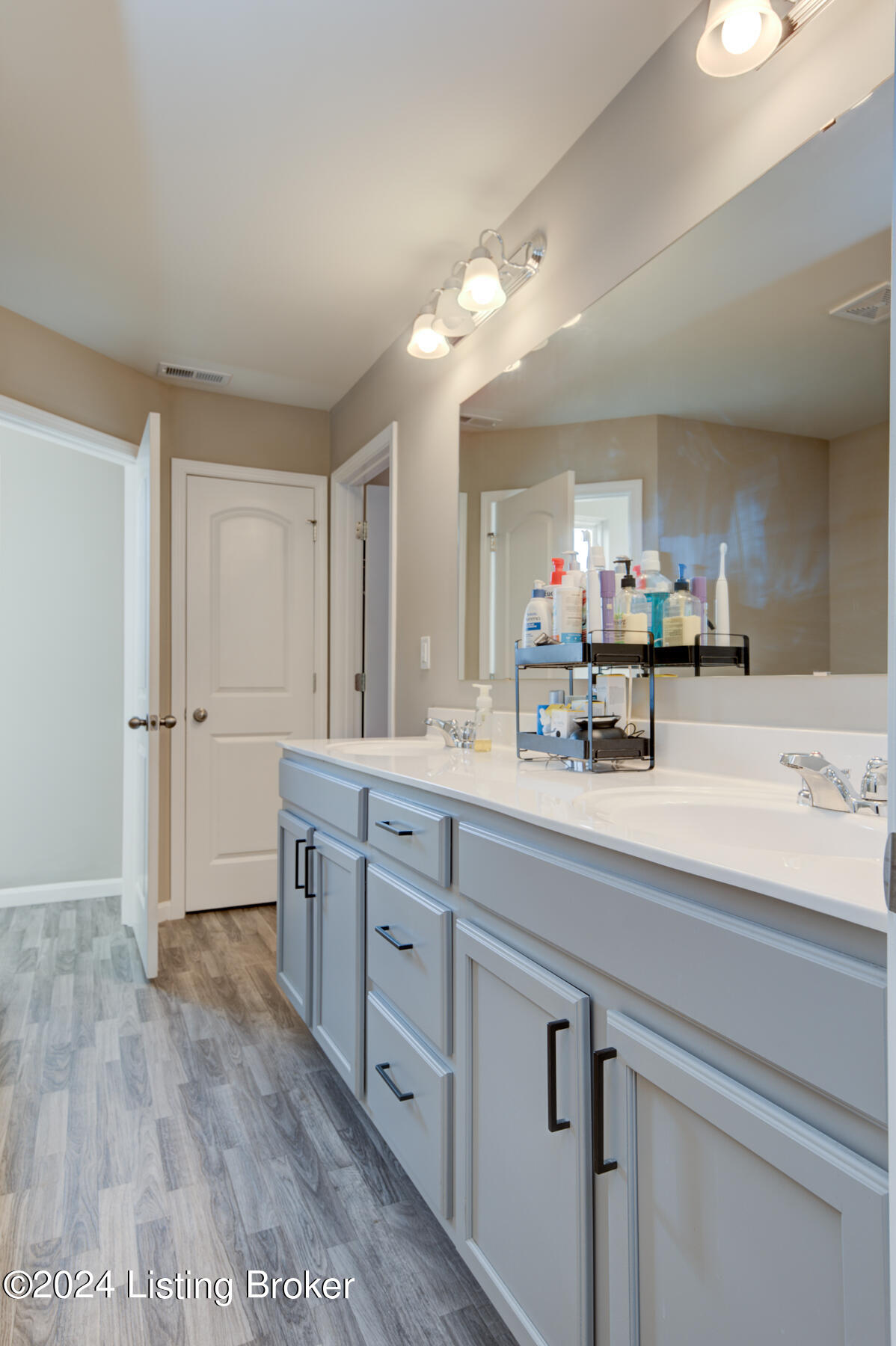 9910 Cedar Park Ct