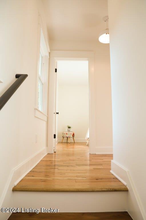 2700 Hillside Terrace