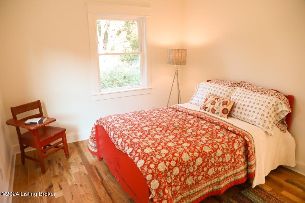 2700 Hillside Terrace