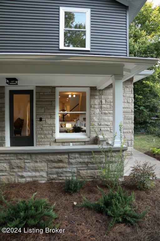 2700 Hillside Terrace