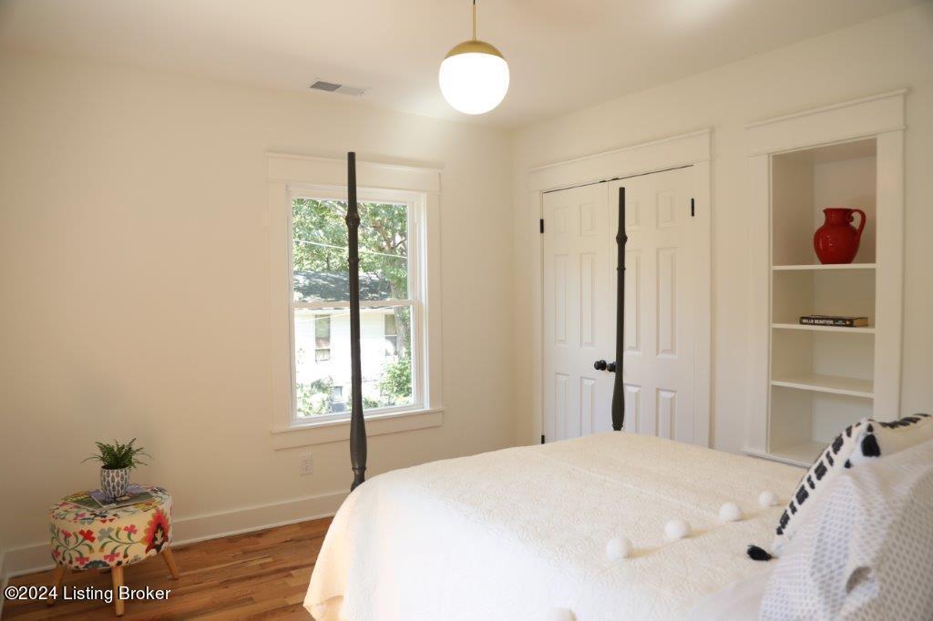 2700 Hillside Terrace