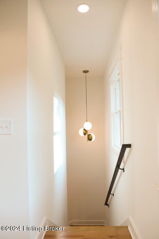2700 Hillside Terrace