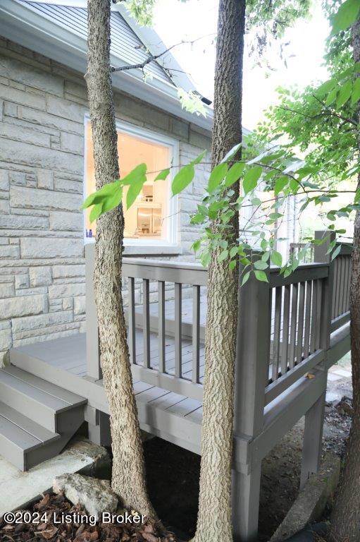 2700 Hillside Terrace