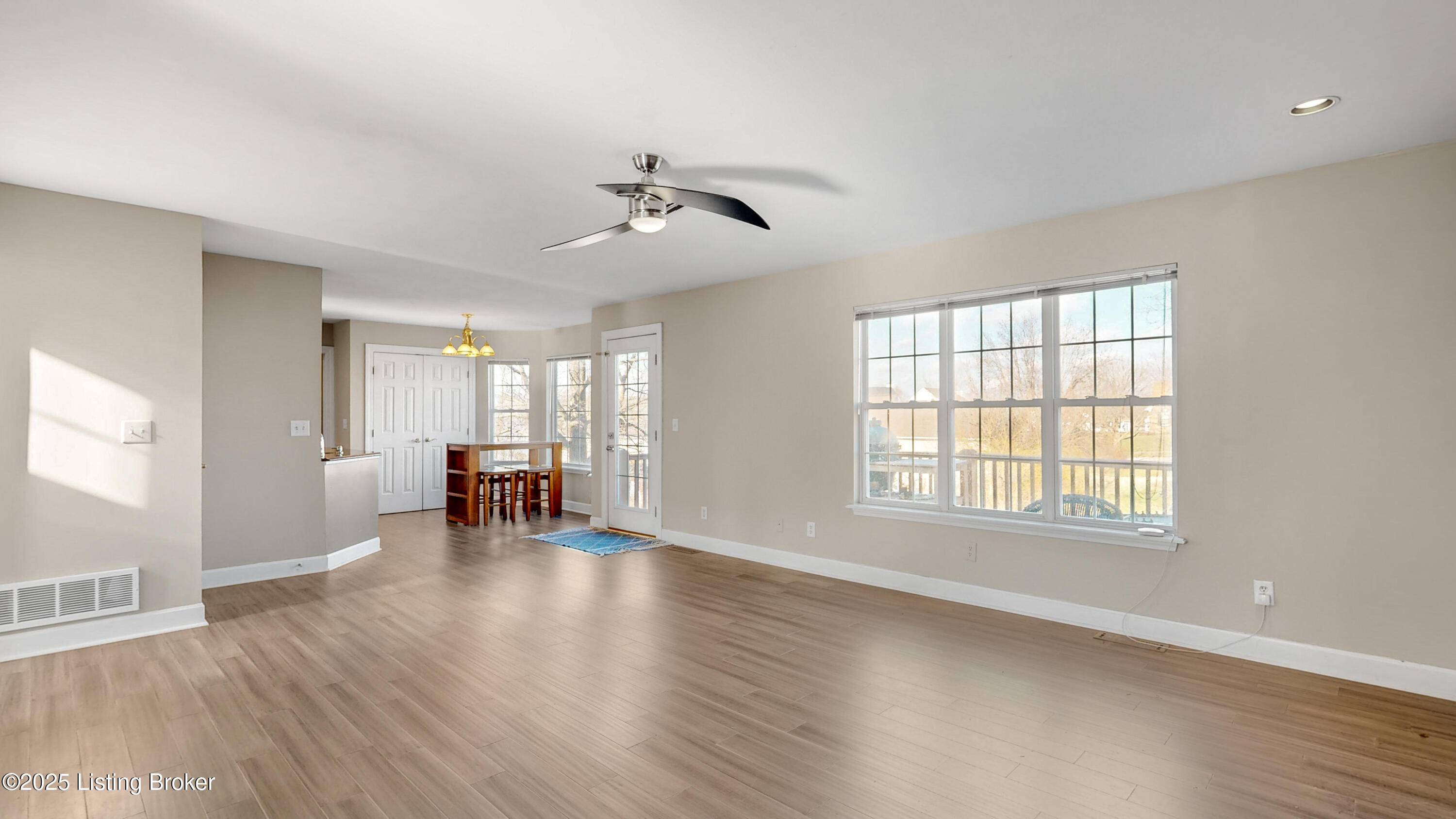 2007 Sugarmaple Dr