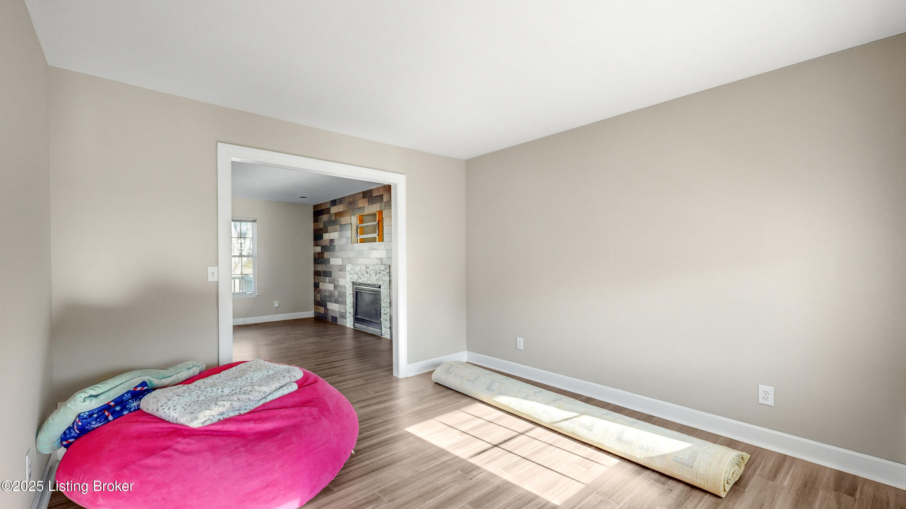 2007 Sugarmaple Dr