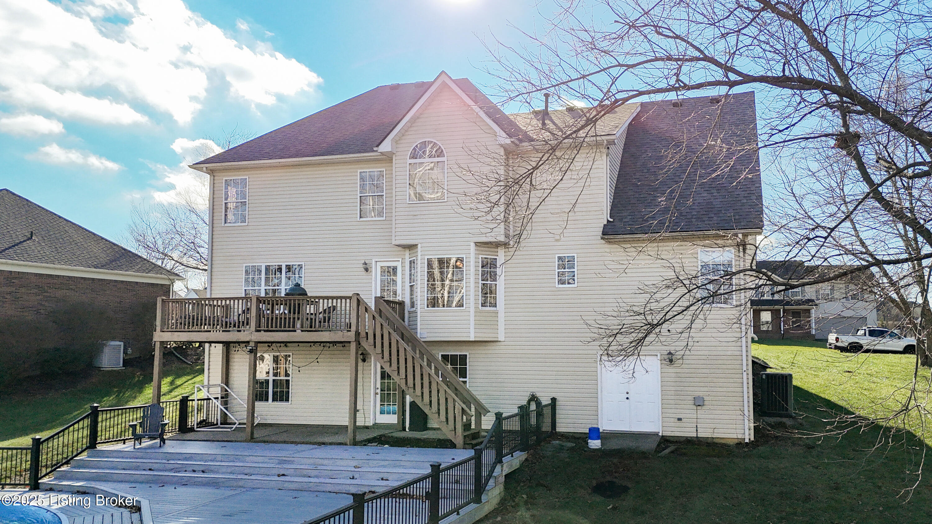 2007 Sugarmaple Dr