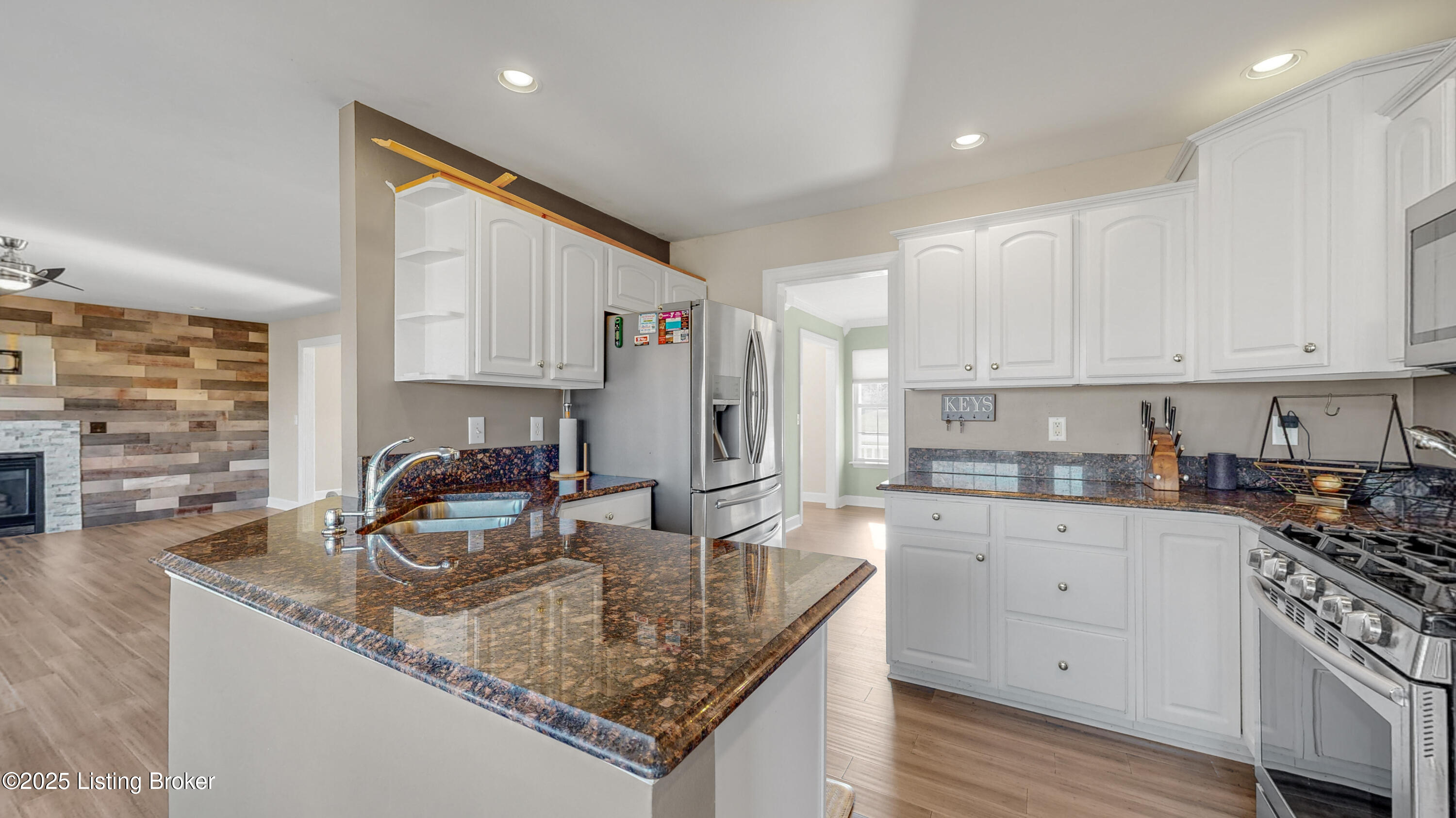2007 Sugarmaple Dr