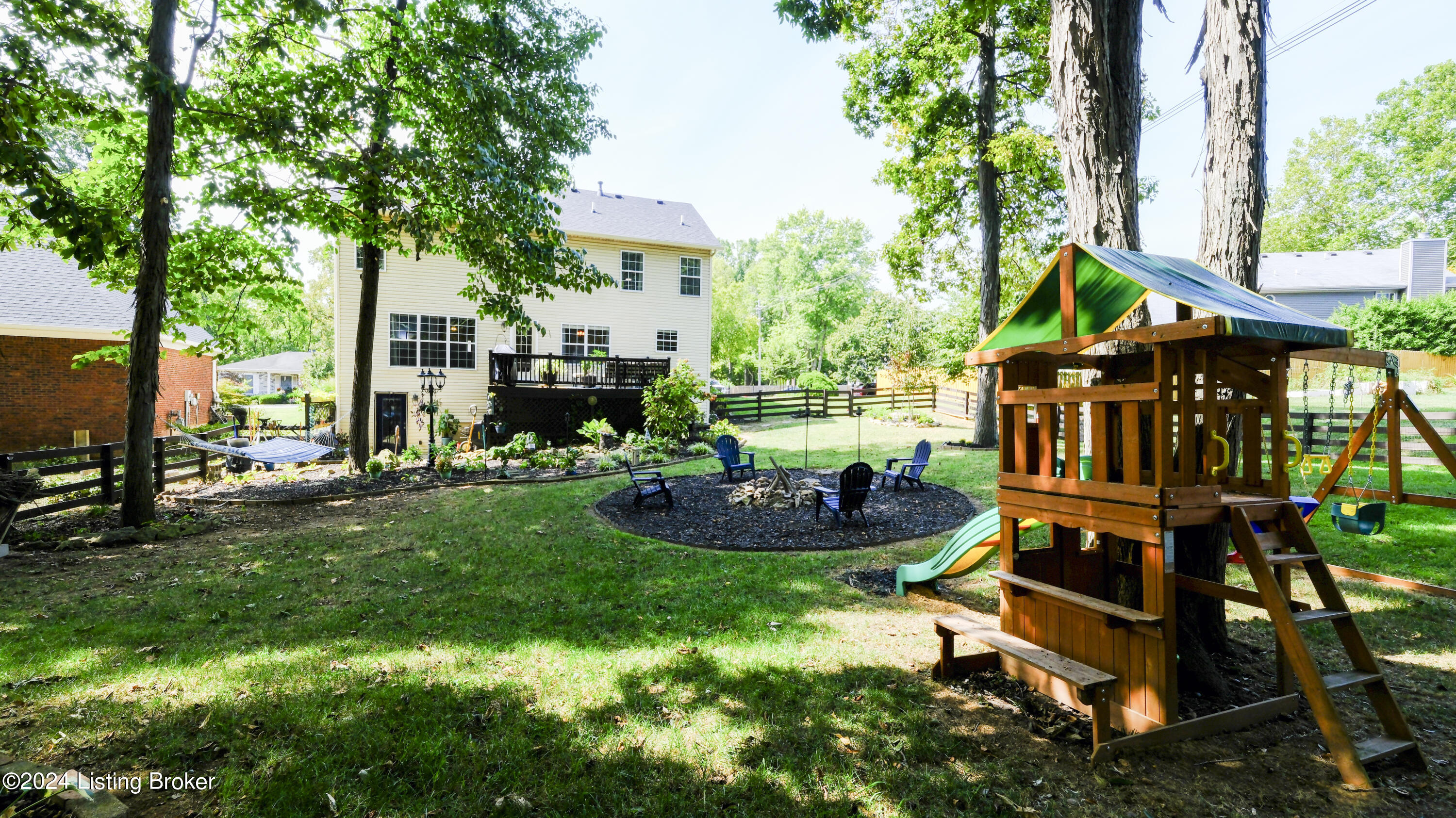 11111 Eagles Cove Dr