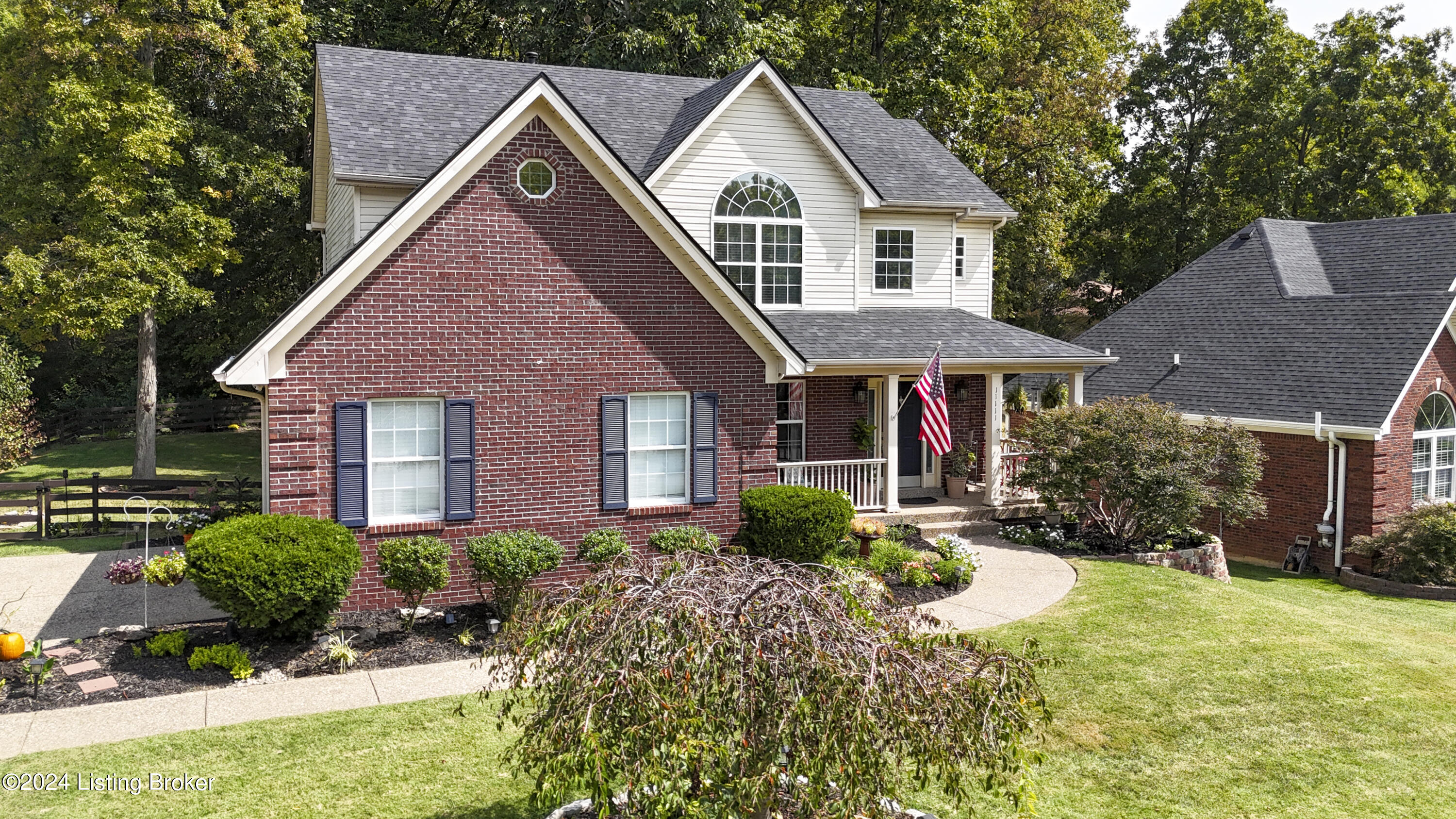 11111 Eagles Cove Dr